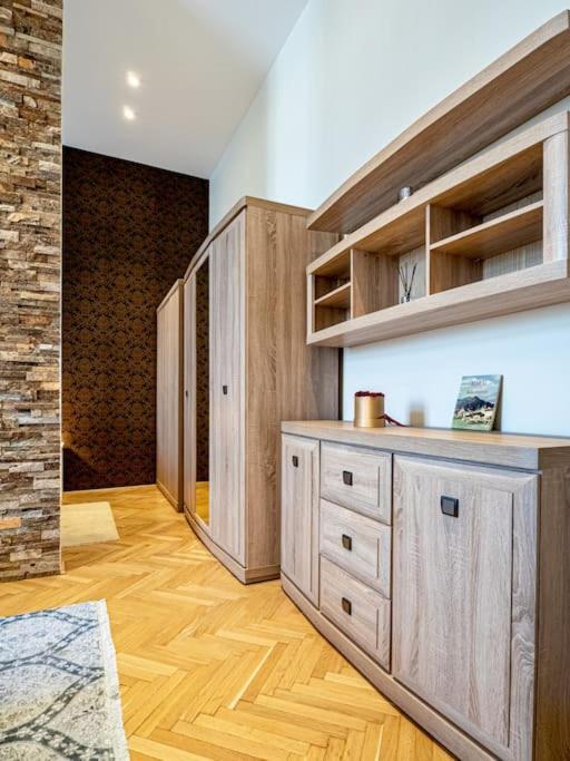 Westend Apartment *